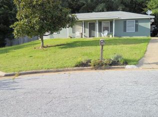 2404 Delbrock Ct, Phenix City, AL 36869