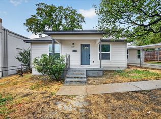 1607 Laura Rd, River Oaks, TX 76114
