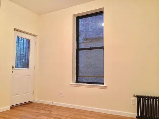 Rented by NYLA Realty | media 19