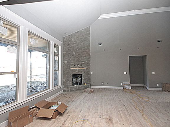 5th image of 4209 NE Blue Spruce Ave