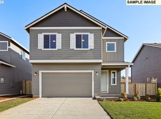 2751 NE Claire Rd #205, Estacada, OR 97023