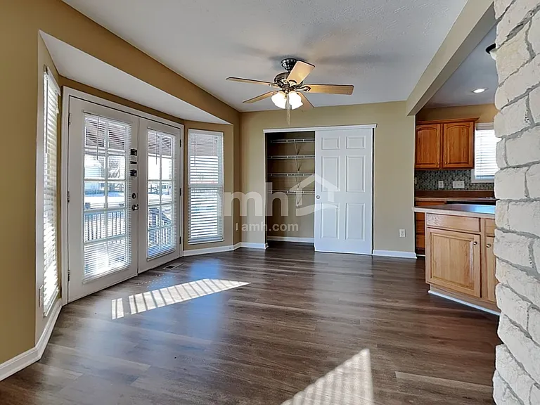 23 Glenside Dr — Photo 4