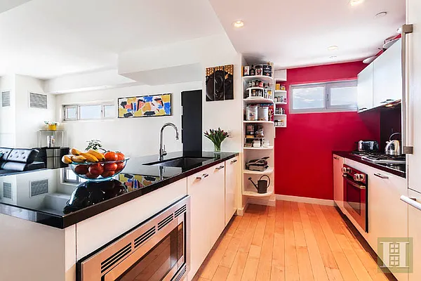 Sold by Halstead Real Estate | media 2