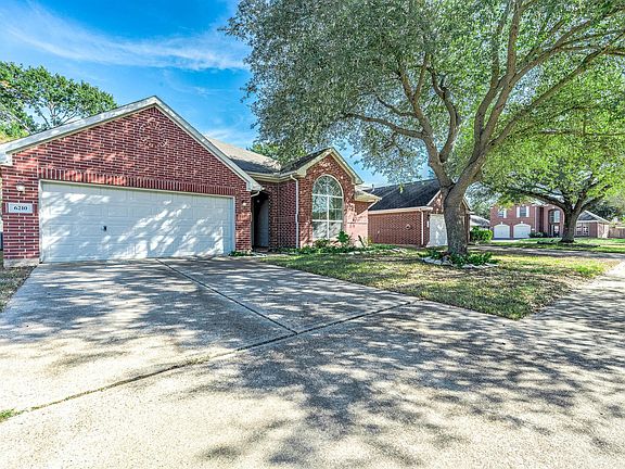 3rd image of 6210 Newbury Drive