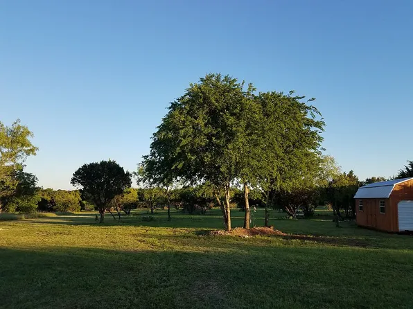 399 County Road 3570, China Spring, TX 76633