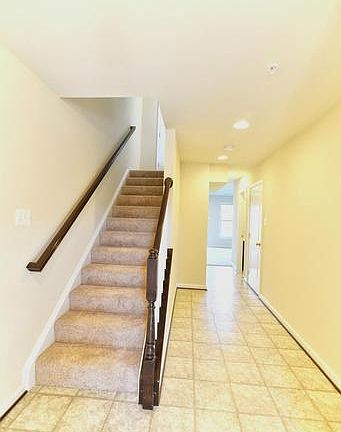 3rd image of 1120 Carinoso Cir