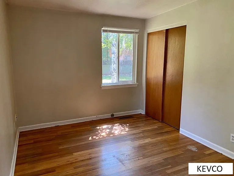 100 Kenroy Ct — Photo 21