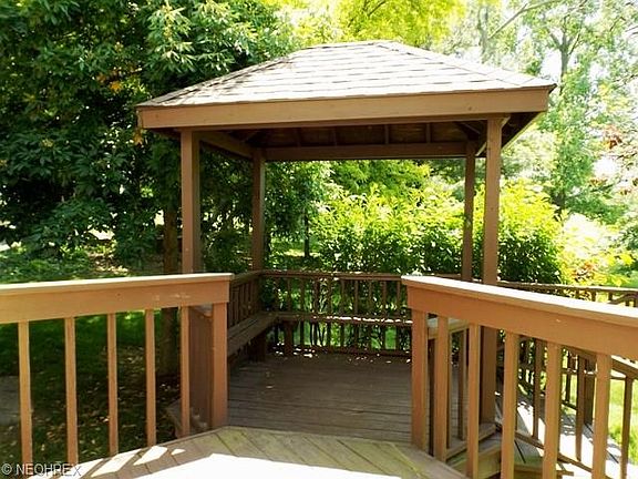 4th image of 10304 Luman Ln