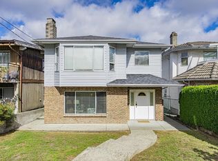 5453 Norfolk St, Burnaby, BC V5G 1G3