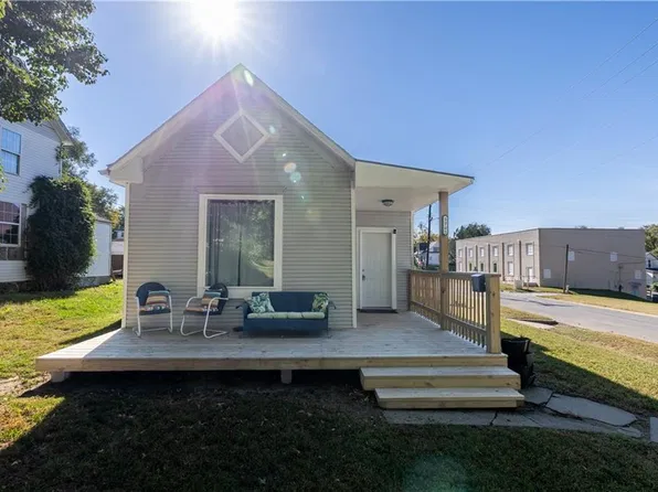 2702 Patee St, Saint Joseph, MO 64507