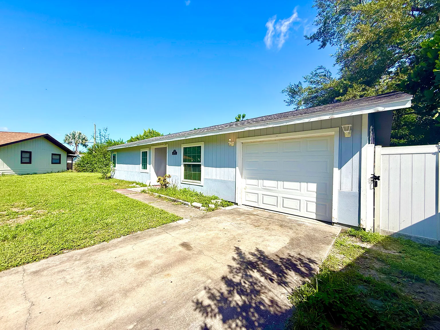 3 bed, 1291 sqft, $2,995 — Photo 4