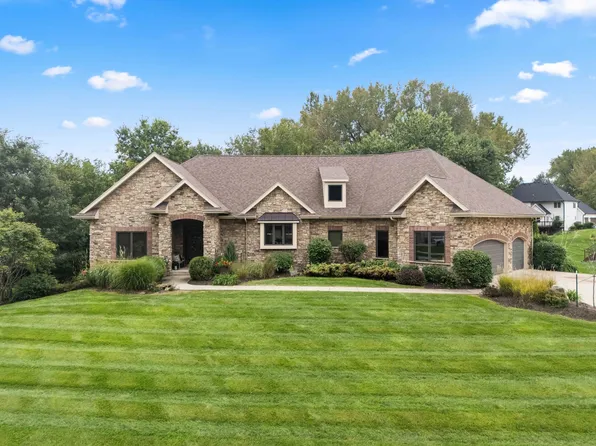 3704 Bluestem Rd, Norwalk, IA 50211