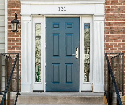 1 assigned parking space 