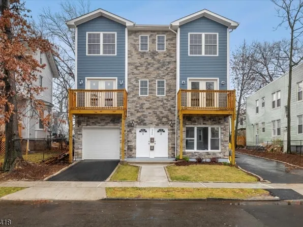 322 Amherst St, East Orange City, NJ 07018