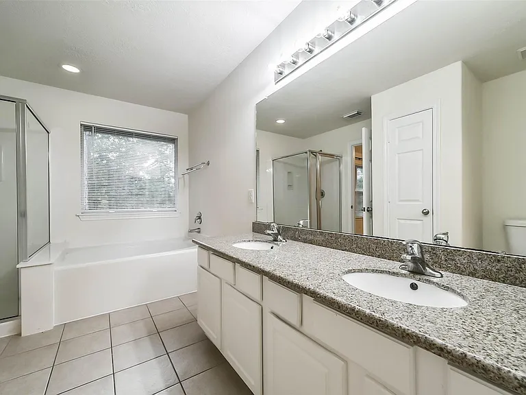 246 W Stedhill Loop — Photo 20