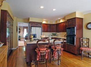 19 Rolling Hill Ct, Madison, NJ