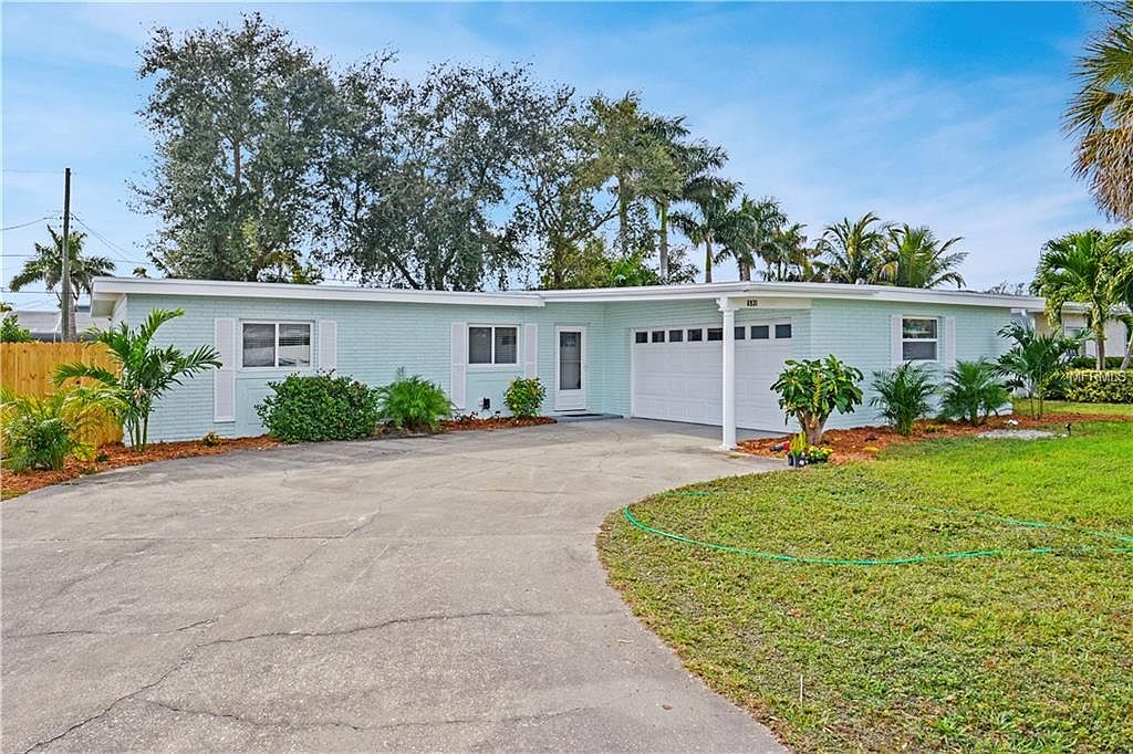 6931 Grande Vista Way, South Pasadena, FL 33707 | Zillow