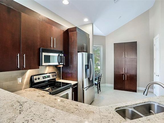 4th image of 20081 Saraceno Dr