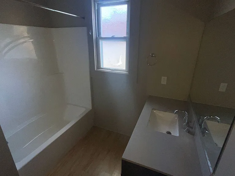 425 N Walnut St — Photo 29