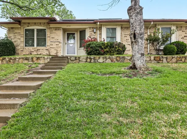 1737 Sterling Ln, Lewisville, TX 75067