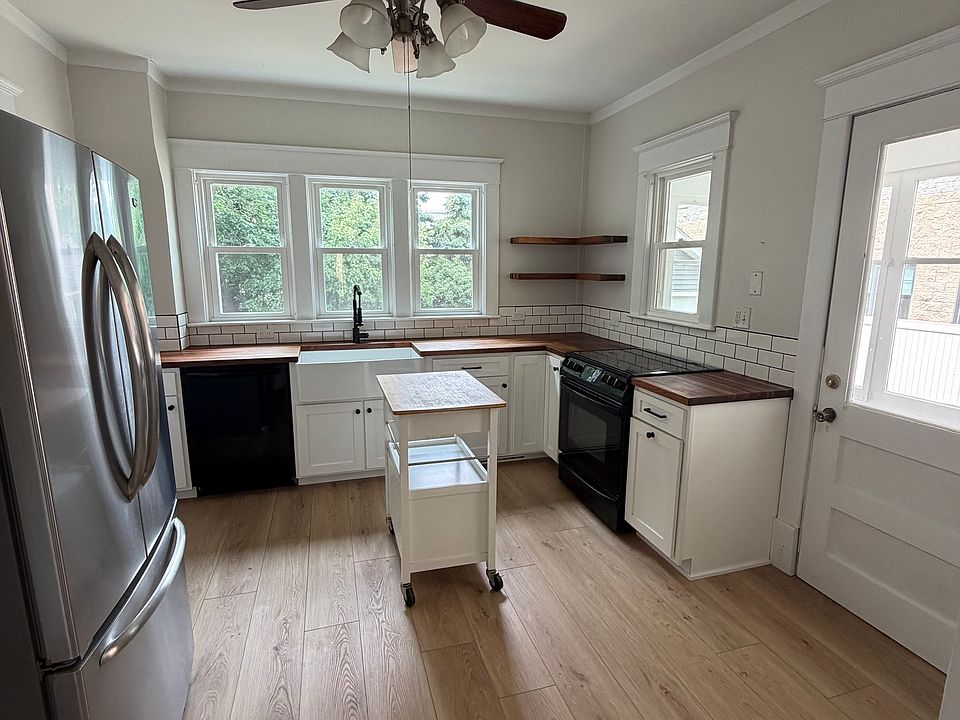 1st image of 14 S Centennial St #1