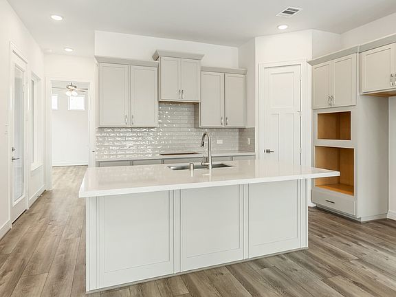 7th image of this home