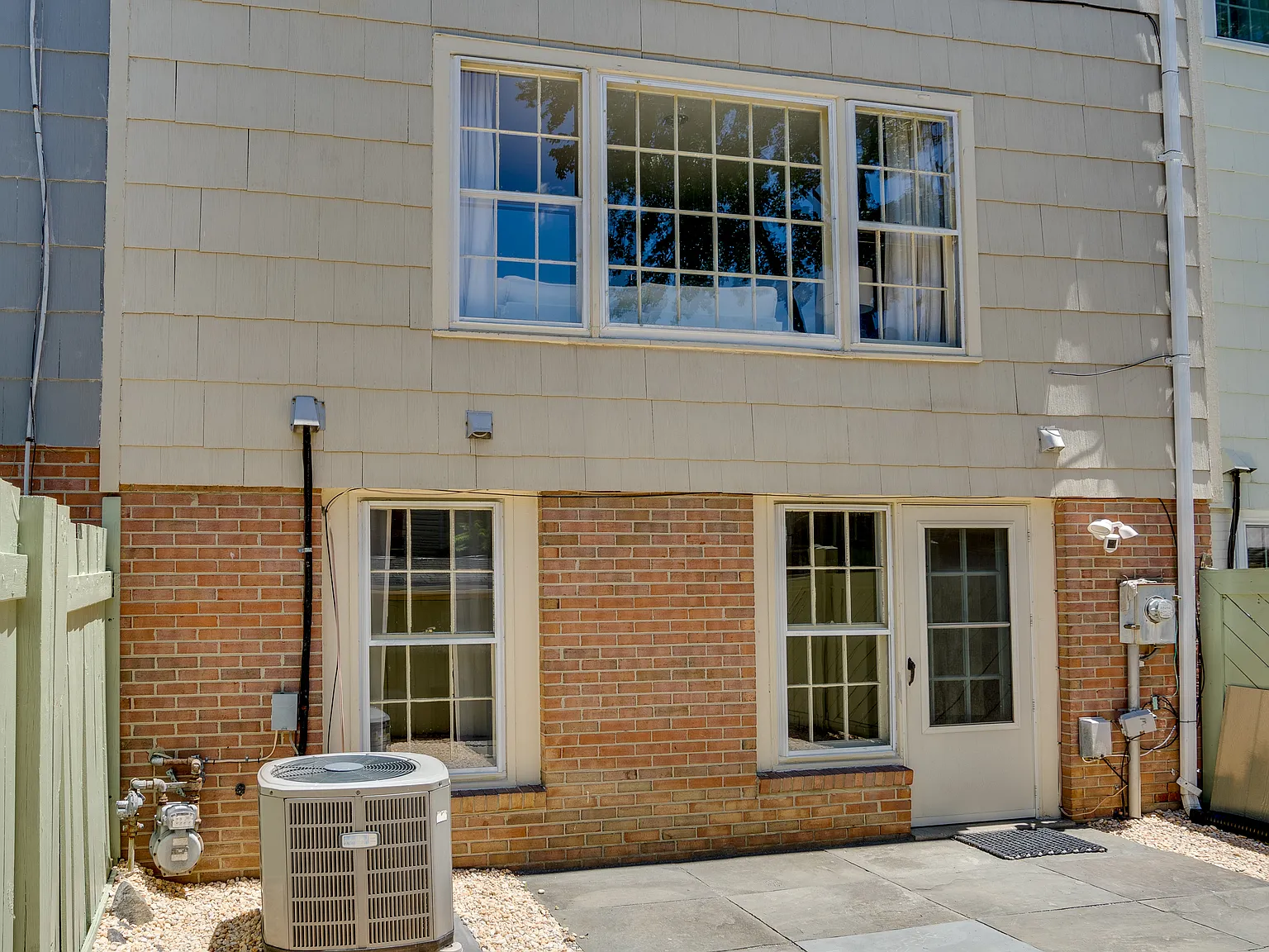 8056 Central Park Dr — Photo 3