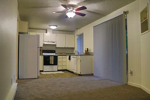Floor plan 2 bedroom deluxe