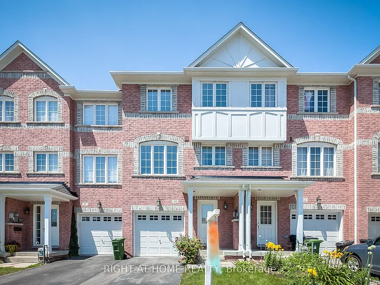 10 Wilkes Cres — Photo 2