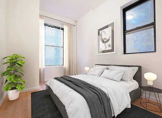 Rented by Compass | media 9