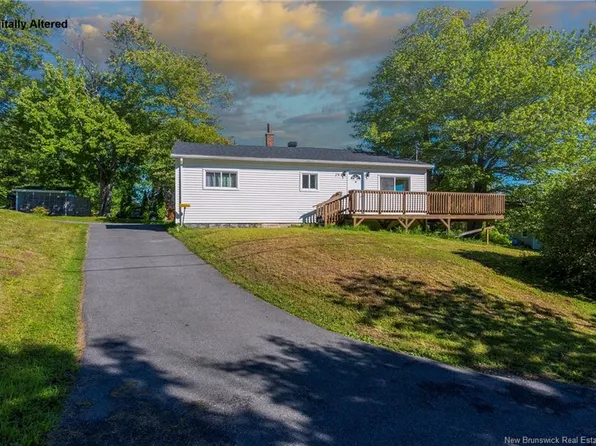 19 Brandy Cres, Grand Bay Westfield, NB E5K 2W9