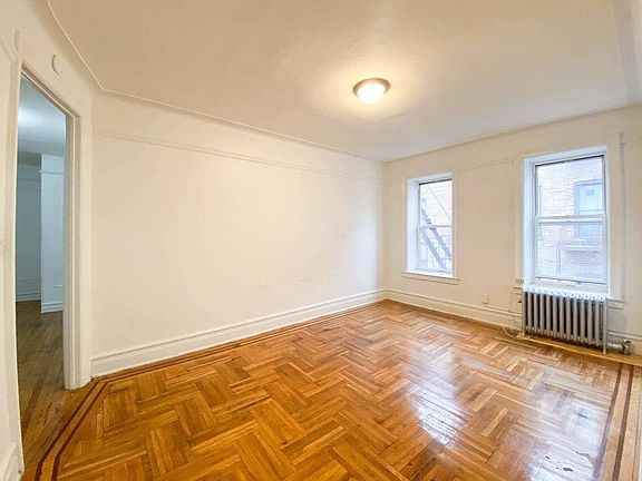 5th image of 215 Martense St APT 3C