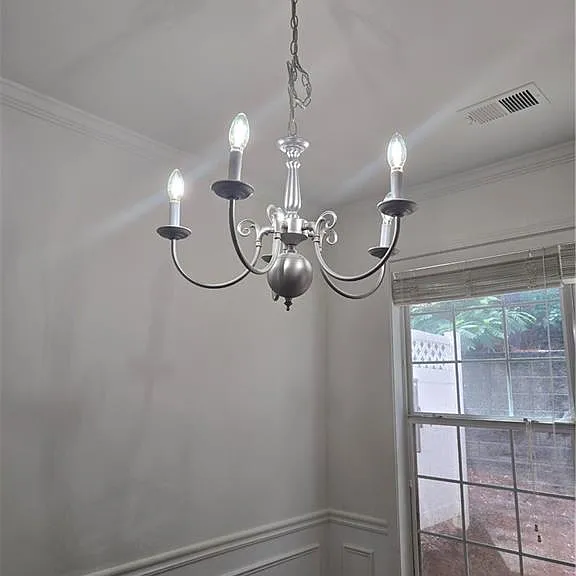 577 Woodland Park Ter — Photo 5