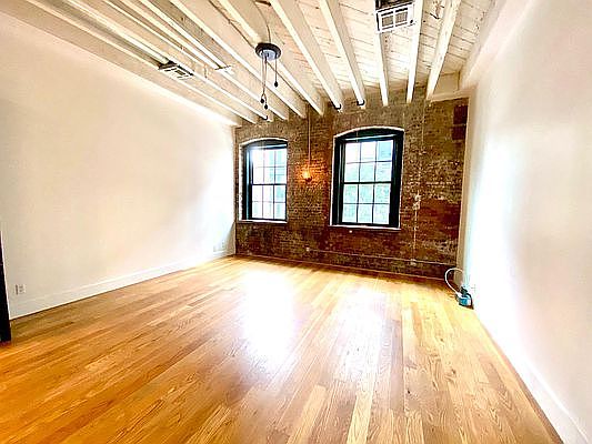 3rd image of 103 N 10th St APT 2C