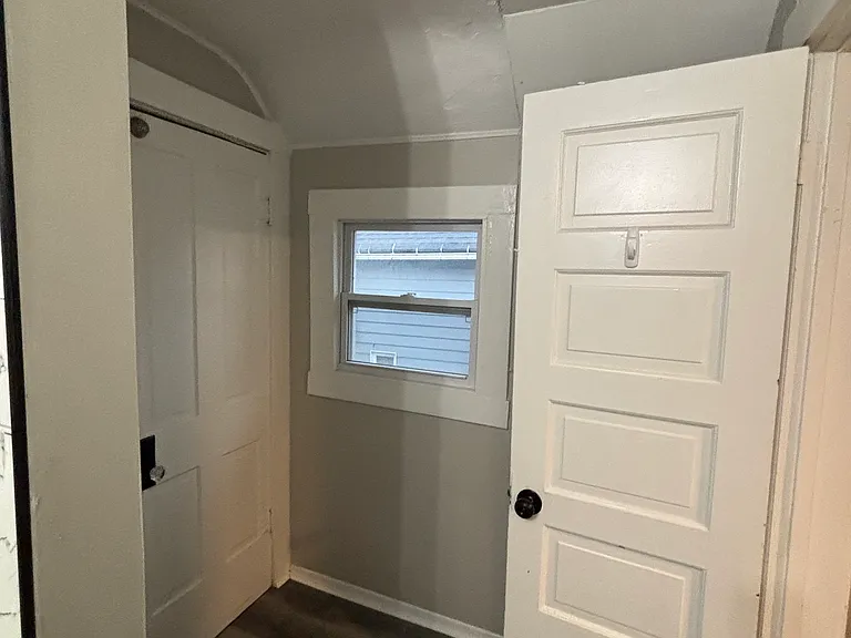 4322 Woburn Ave #2 — Photo 3