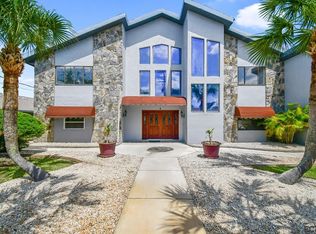 4 Cimmaron Dr, Palm Coast, FL 32137