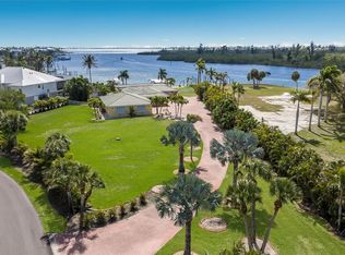 90 Buccaneer Bnd, Placida, FL 33946