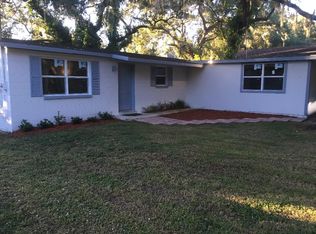 16206 Highland Ave, Lutz, FL 33548