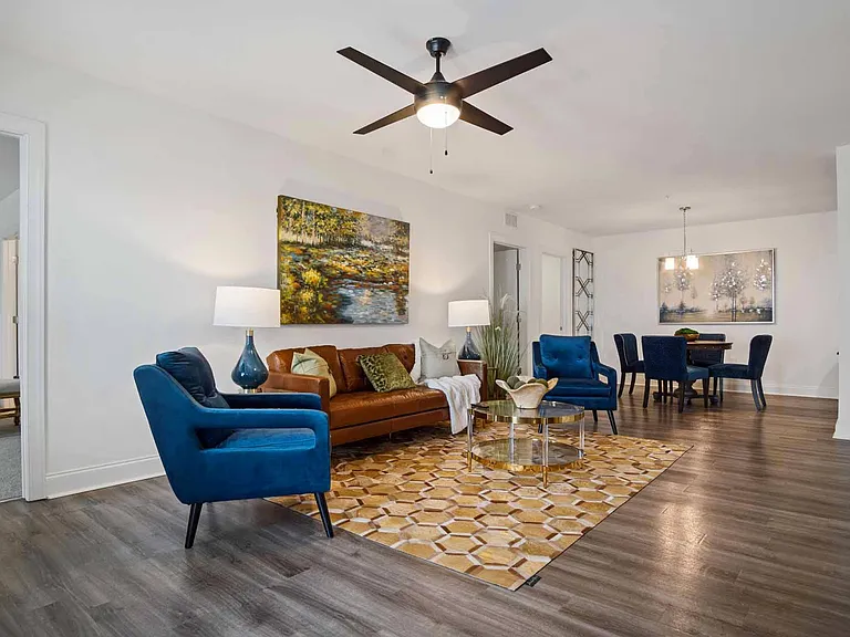 Belle Mor Luxury Apartments — Photo 3