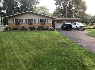 2527 Robbins Ct, Port Huron, MI 48060