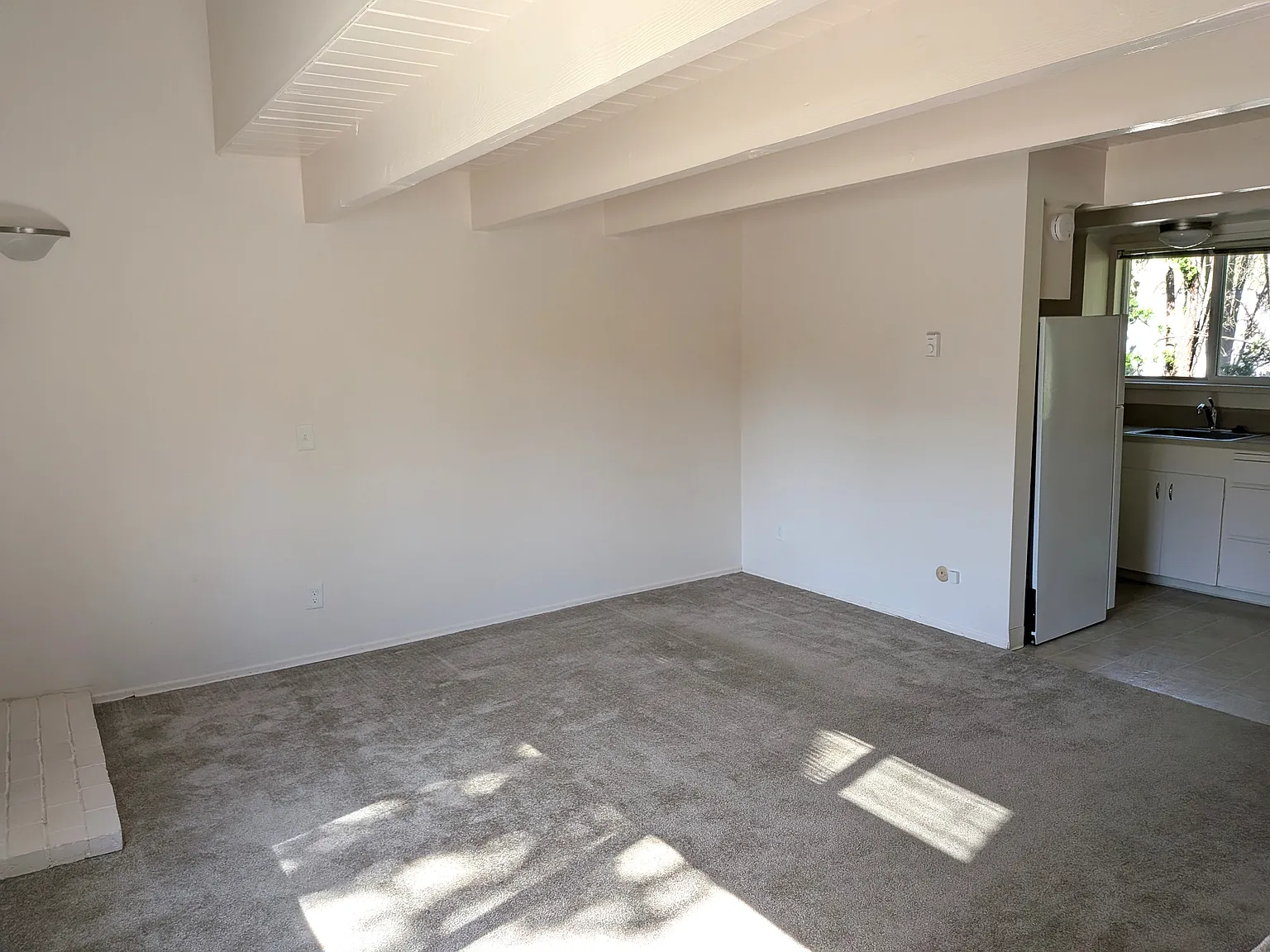 1 bed, 767 sqft, $1,525 — Photo 3