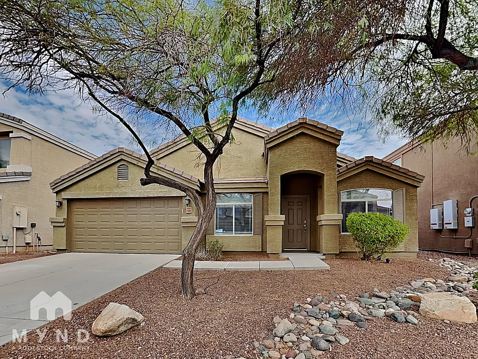 11806 W Camino Vivaz