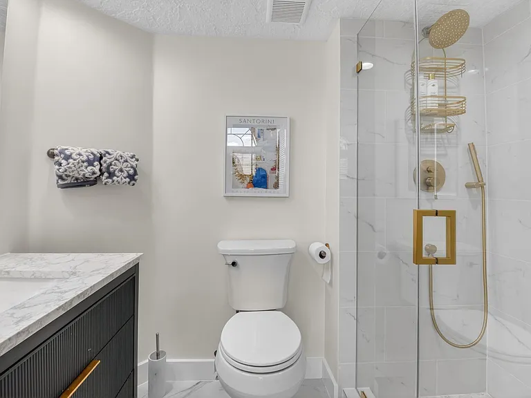 7455 Glendevon Ln #206 — Photo 23