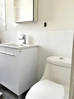 Rented by Bohemia Realty Group | media 28