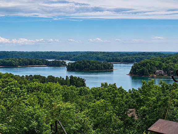 2nd image of 3657 Mariner Bluff Ct