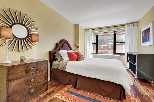 Sold by Cooper & Cooper Real Estate | media 17