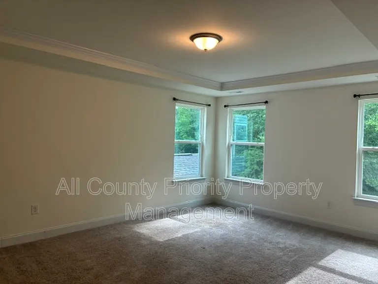 243 Ford Meadows Dr — Photo 7