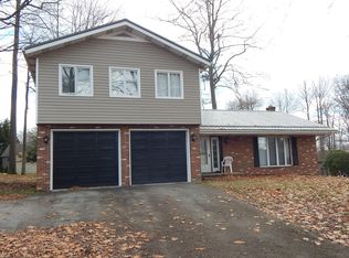 416 Bucco Reef Rd, Du Bois, PA 15801