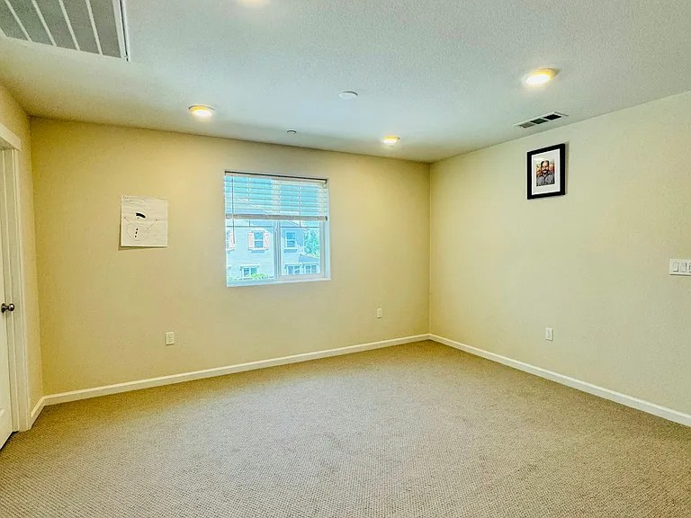 5356 Knights Valley Ln — Photo 16