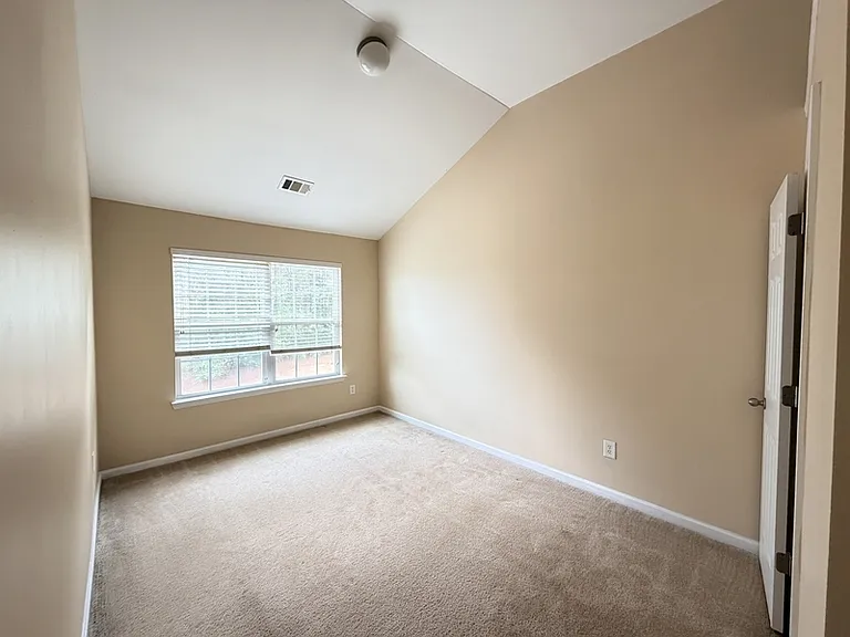 540 Georgia Way — Photo 14
